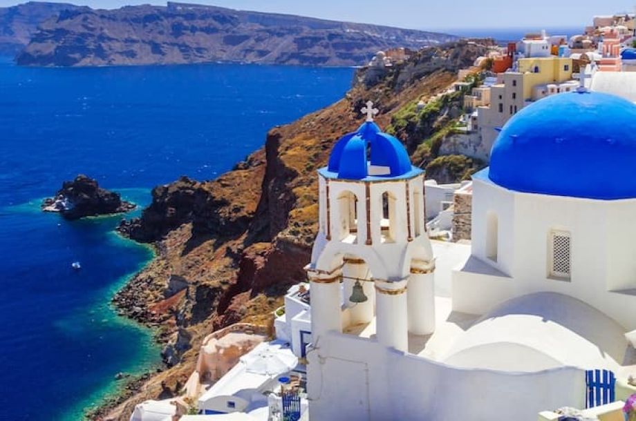 day cruise Santorini, weekly yacht charter Cyclades, Santorini guide