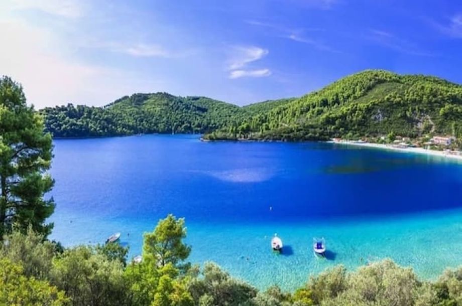 yacht vacation Sporades, yacht charter Sporades, Greece yachts