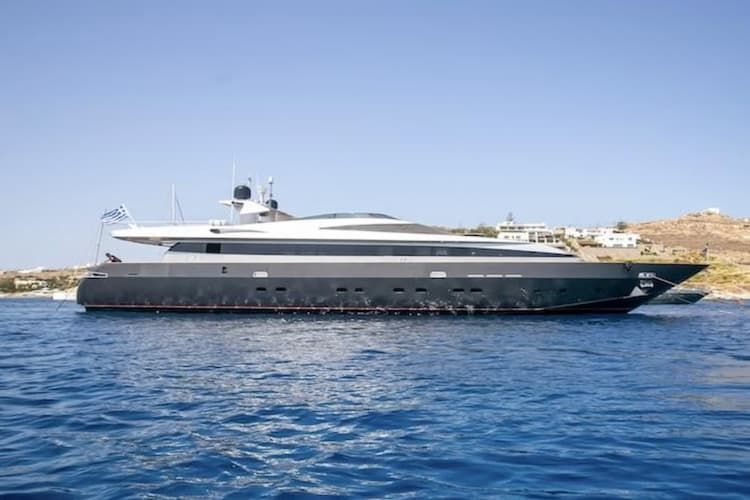 luxury yacht charter Greece, day yacht charter Mykonos, Cyclades yachts